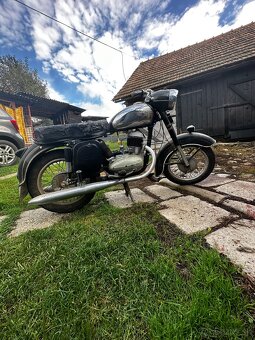 Jawa 250/353 kývačka - 4