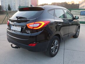 Odstúpim leasing na Hyundai ix35 2015 PREMIUM+panorama+ťažné - 4