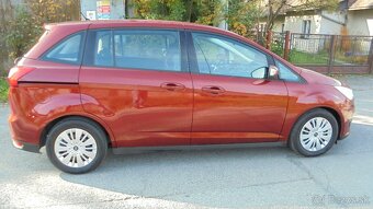 FORD GRAND C-MAX 1.0i 92KW benz, NAJ.89.000km M2017 1.majite - 4