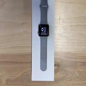 Apple Watch Series 3 42mm - 4