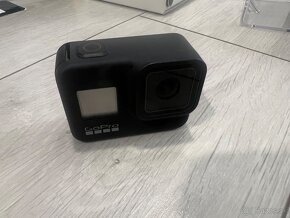 GoPro Hero 8 black + prislusenstvo - 4