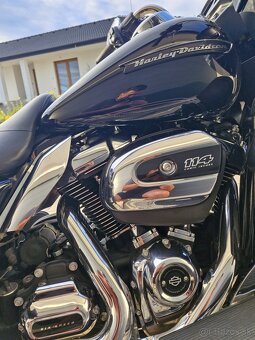 Harley davidson road glide ultra - 4