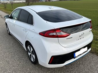 Hyundai Ioniq 1.6 PHEV Style 2017 - v top stave - 4