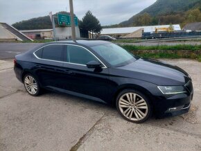 Škoda Superb 2.0 TDI 190k 4x4 Style DSG - 4