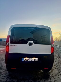 Opel Combo 1.4 2018 - 4