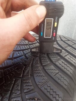 Predám 4ks zimné pneu.195/65R15 Goodyear dezen  5,1mm - 4