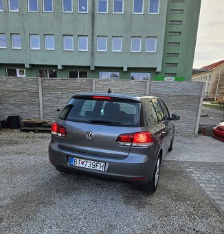 Volkswagen Golf  1.6TDI   77kW - nafta - 4