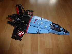 Lego technic 42066 - 4