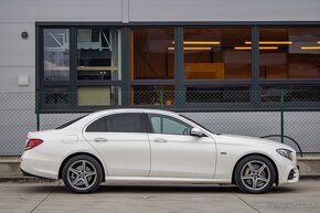 Mercedes-Benz E trieda Sedan 300 de 143 kw - V ZÁRUKE - 4