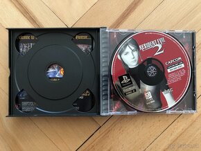 RESIDENT EVIL 2: DUAL SHOCK EDITION - PS1 - 4