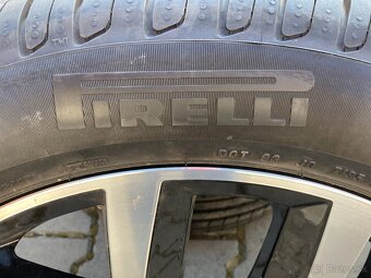 VW PASSAT B8 215/55 R17 - 4