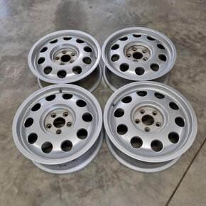 ALU AUDI disky 5x100 R15 ET38 - 4