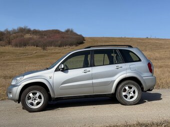 Toyota Rav4 2.0 D4D 4x4 - 4