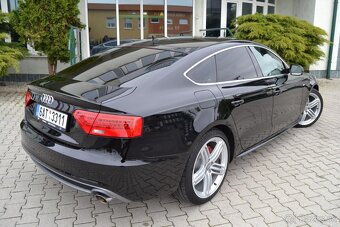 AUDI A5 B8 2.0 TFSI 3X S LINE, KOŽA, NAVI, FÓLIE, BIXENÓNY - 4