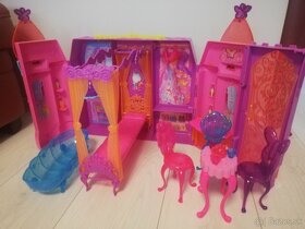 Barbie zamok plus babiky Barbie - 4