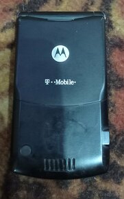 motorola razr v3 - 4