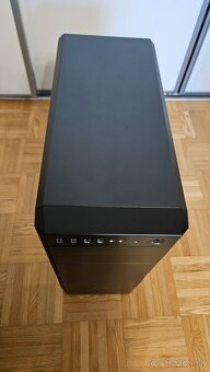 Predám PC skrinku Modecom Oberon Pro Silent - 4