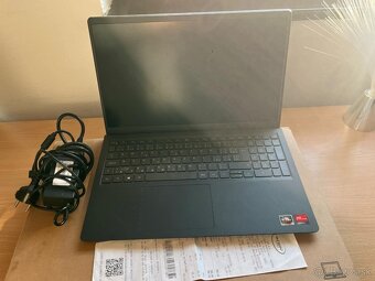 Dell Vostro 15 3515 - 4