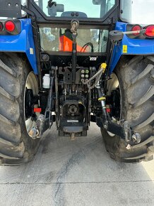 New holland 95 /2021 s nakladacom traktor - 4