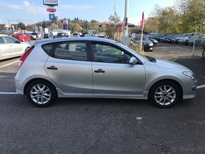 Hyundai i30 1.4 CVVT Comfort - 4