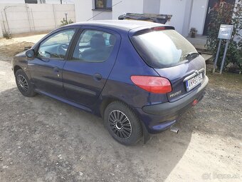 Peugeot 206, 1.1 benzín - 4