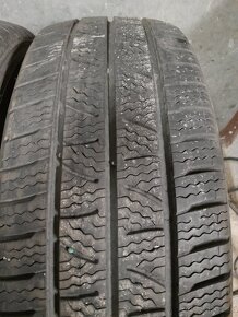 Predam zimne pneu 235/65 r16c - 4