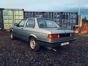 BMW E21 - 4