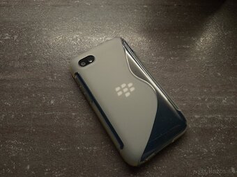 BlackBerry Q5 - 4