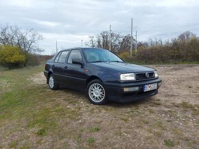 Volkswagen Vento 1.8 66kw - 4