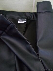 Dámske koženkové nohavice - 4