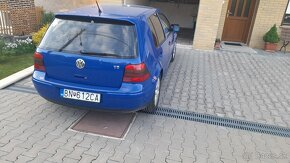 VW golf 4, V5, 110kW, 2,3L - 4