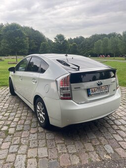 Toyota Prius 3 Hybrid + LPG solar 360 kamera - 4