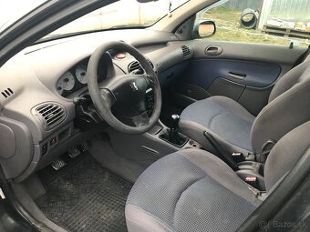 Peugeot 206 1.4i - 4