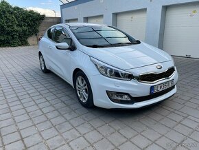 Kia ProCeed 1.6 GDi 2014 vybava Platinum, druhy majitel - 4