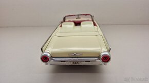 1:18 FORD THUNDERBIRD 63 - 4