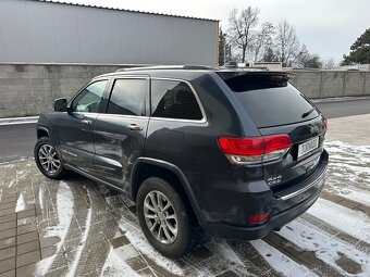 Jeep Grand Cherokee - 4