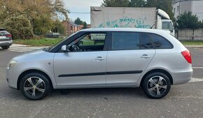 Fabia 2    124000km originál - 4