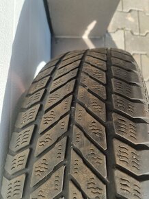 Zimne pneumatiky 205/65 R15 - 4