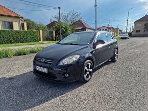 Kia Pro Cee'd 1.4. 2008 - 4