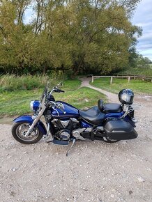 Yamaha XVS 1300 A MIDNIGHT STAR 2010 - 4