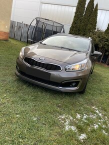 Predám Kia Ceed SW 1.6GDI Gold - 4