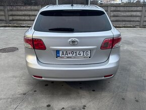 Predám Toyota Avensis 2.0 93kw Disel R.v 2011 - 4