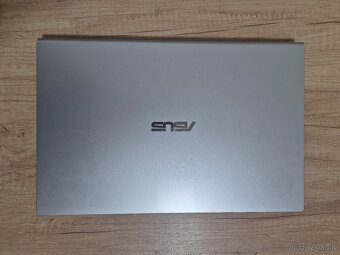 Asus X509FJ /i5-8265U/12GB RAM/FHD/256GB SSD/GeForce MX230 - 4