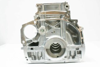 Blok motora OEM Toyota Lexus 2.2 D4D RAV4 Auris Avensis - 4