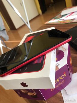 iPhone se 2020 red(128gb) - 4