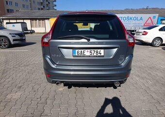 Volvo XC60 2.4D D5,162KW,AWD,R-DESIGN,DPH nafta automat - 4