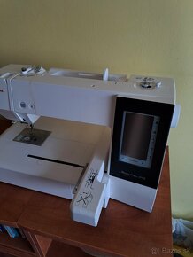 Vyšívací stroj JANOME MEMORY CRAFT 500E+nite a príslušenstvo - 4