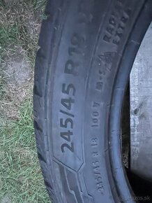 Barum 245/45 R18 2x=80€ - 4