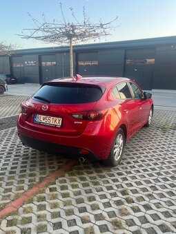 Mazda 3 - 4