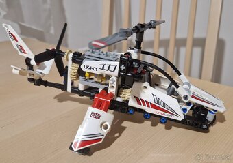 LEGO Technic 42057 Ultraľahká helikoptéra - 4